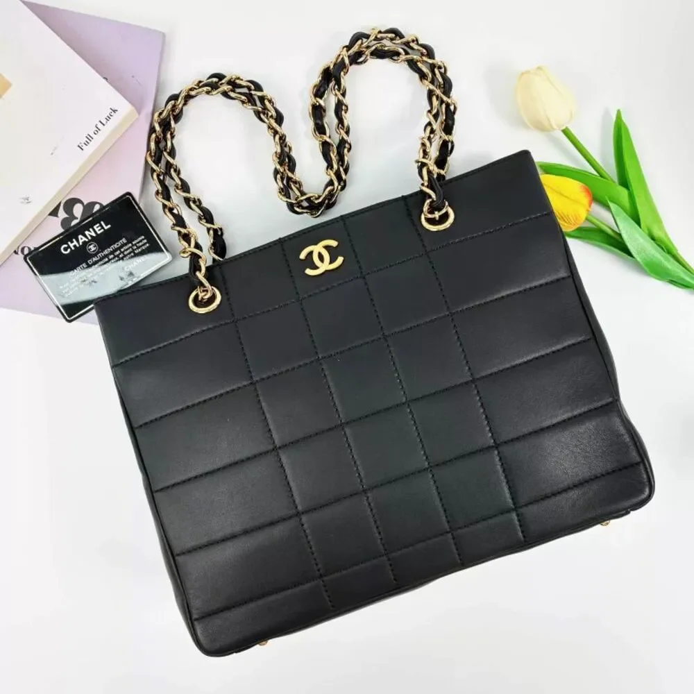 Chanel Women Pre-Loved Bag Very Good Condition